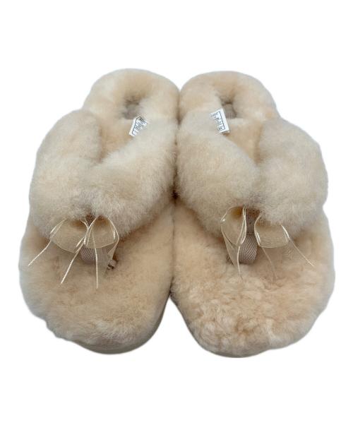 UGG（アグ）UGG (アグ) Fluff Flip Flop III ベージュ サイズ:SIZE 22cm 未使用品の古着・服飾アイテム