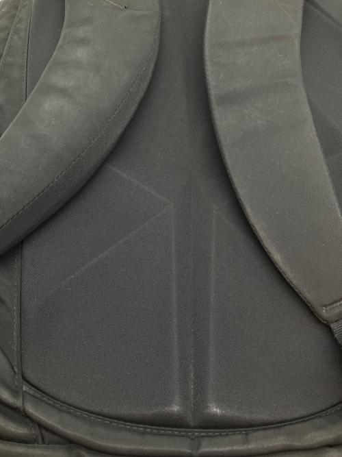 THE NORTH FACE（ザ ノース フェイス）THE NORTH FACE (ザ ノース フェイス) SHUTTLE DAYPACK SLIM SE リュック ブラックの古着・服飾アイテム
