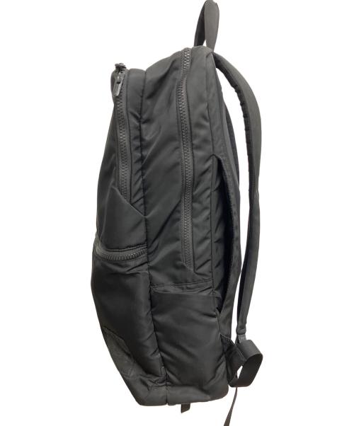 THE NORTH FACE（ザ ノース フェイス）THE NORTH FACE (ザ ノース フェイス) SHUTTLE DAYPACK SLIM SE リュック ブラックの古着・服飾アイテム