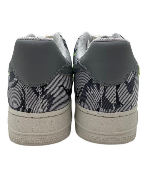 NIKE（ナイキ）NIKE (ナイキ) AIR FORCE 1 '07 LX グレー×蛍光グリーン サイズ:SIZE 28cm 未使用品の古着・服飾アイテム