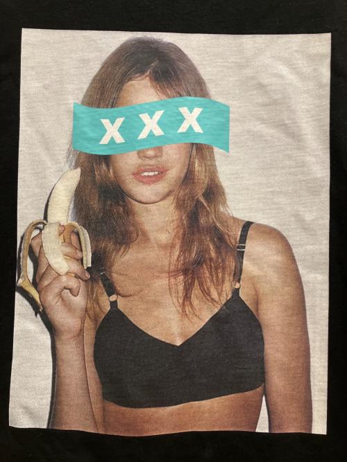 GOD SELECTION XXX（ゴッド セレクション トリプルエックス）GOD SELECTION XXX (ゴッド セレクション トリプルエックス) フォトプリント半袖Tシャツ ブラック サイズ:SIZE Mの古着・服飾アイテム
