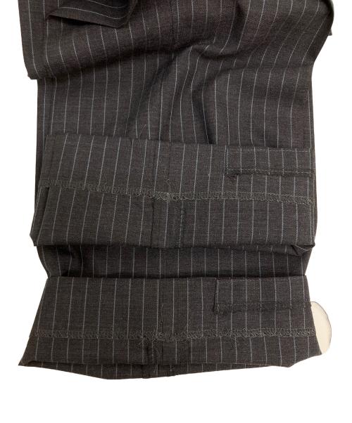 BURBERRY BLACK LABEL（バーバリーブラックレーベル）BURBERRY BLACK LABEL (バーバリーブラックレーベル) セットアップスーツ グレー サイズ:SIZE 40Rの古着・服飾アイテム