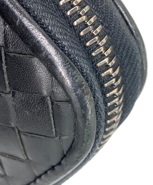 BOTTEGA VENETA（ボッテガベネタ）BOTTEGA VENETA (ボッテガベネタ) イントレチャート ラウンドファスナーウォレット ブラックの古着・服飾アイテム