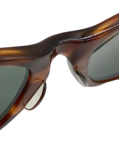 RAY-BAN（レイバン）RAY-BAN (レイバン) ウェイファーラー サングラス ブラウンの古着・服飾アイテム