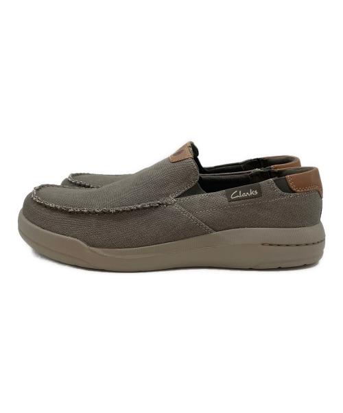 CLARKS（クラークス）CLARKS (クラークス) スリッポン グレー サイズ:SIZE 26.5cmの古着・服飾アイテム