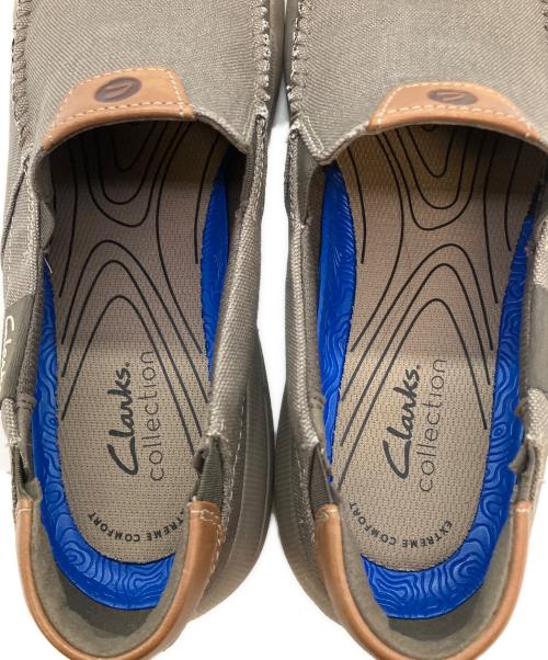 CLARKS（クラークス）CLARKS (クラークス) スリッポン グレー サイズ:SIZE 26.5cmの古着・服飾アイテム