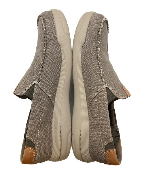 CLARKS（クラークス）CLARKS (クラークス) スリッポン グレー サイズ:SIZE 26.5cmの古着・服飾アイテム