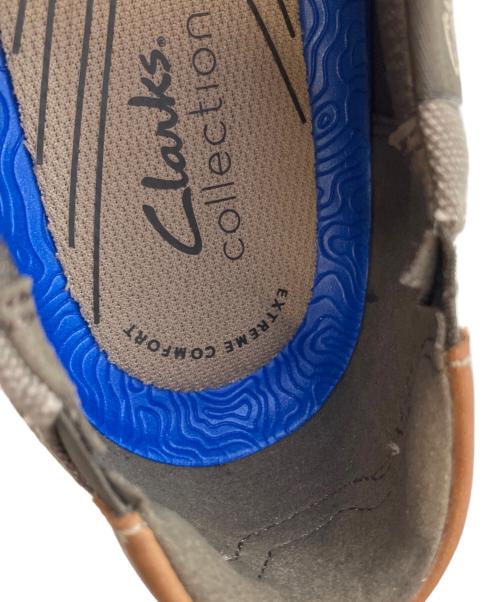 CLARKS（クラークス）CLARKS (クラークス) スリッポン グレー サイズ:SIZE 26.5cmの古着・服飾アイテム