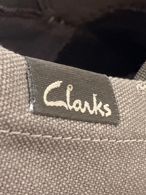 CLARKS（クラークス）CLARKS (クラークス) スリッポン グレー サイズ:SIZE 26.5cmの古着・服飾アイテム
