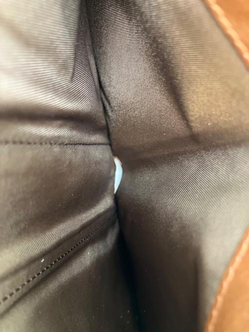 russet（ラシット）russet (ラシット) 3つ折り財布 ブラウン 未使用品の古着・服飾アイテム