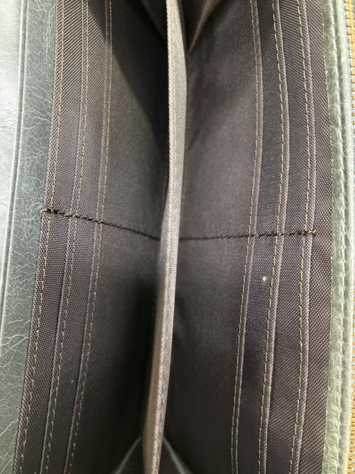 russet（ラシット）russet (ラシット) 長財布 パープルの古着・服飾アイテム