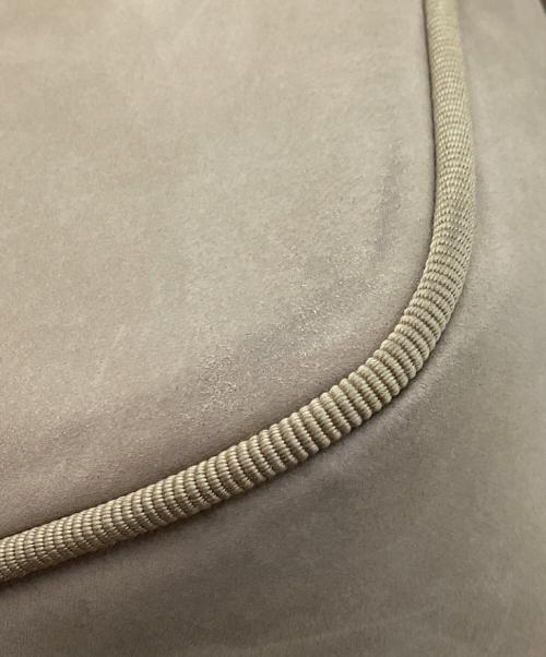 Salvatore Ferragamo（サルヴァトーレ フェラガモ）Salvatore Ferragamo (サルヴァトーレ フェラガモ) ヴァラ ショルダーバッグ ベージュの古着・服飾アイテム