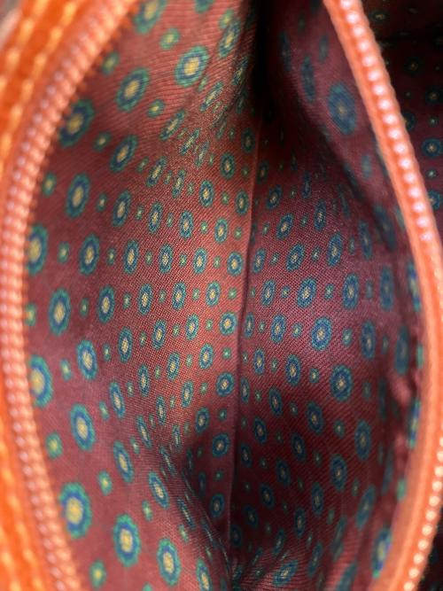 LOEWE（ロエベ）LOEWE (ロエベ) アナグラム レザーショルダーバッグ レッド×ブラウンの古着・服飾アイテム