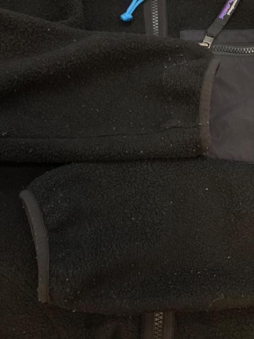 Patagonia（パタゴニア）Patagonia (パタゴニア) シンチラ・カーディガン フリースジャケット ブラック サイズ:SIZE Mの古着・服飾アイテム