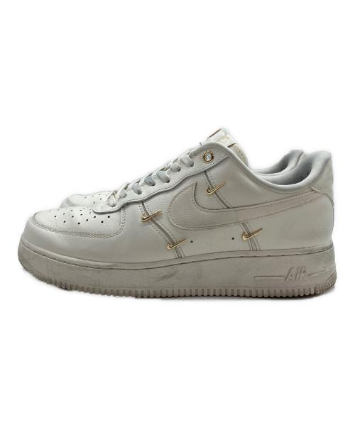 NIKE（ナイキ）NIKE (ナイキ) Air Force 1 '07 LX ホワイト サイズ:SIZE 27.5cmの古着・服飾アイテム