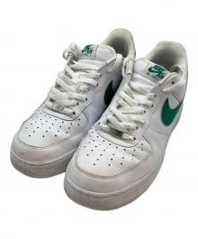 NIKE（ナイキ）の古着「AIR FORCE 1 '07 ローカットスニーカー」｜ホワイト×グリーン
