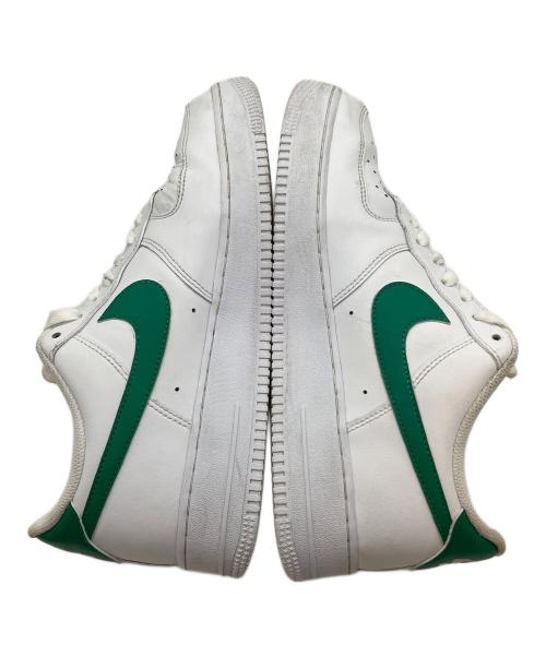 NIKE（ナイキ）NIKE (ナイキ) AIR FORCE 1 '07 ローカットスニーカー ホワイト×グリーン サイズ:SIZE 28cmの古着・服飾アイテム