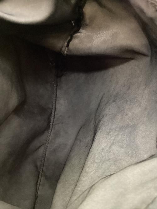 PRADA（プラダ）PRADA (プラダ) ショルダーバッグ ブラックの古着・服飾アイテム