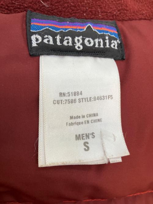 Patagonia（パタゴニア）Patagonia (パタゴニア) グースダウンベスト  レッド サイズ:SIZE Sの古着・服飾アイテム