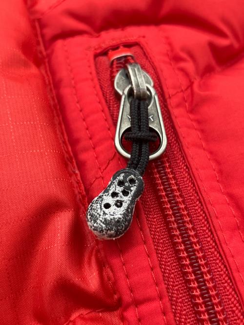 Patagonia（パタゴニア）Patagonia (パタゴニア) グースダウンベスト  レッド サイズ:SIZE Sの古着・服飾アイテム