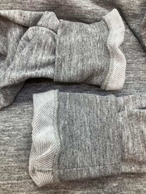 THE NORTH FACE（ザ ノース フェイス）THE NORTH FACE (ザ ノース フェイス) バックスクエアロゴフーディー パーカー グレー サイズ:SIZE M 未使用品の古着・服飾アイテム