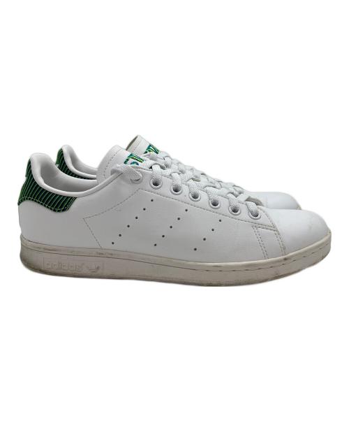 adidas（アディダス）adidas (アディダス) STANSMITH ホワイト×グリーン サイズ:SIZE 26cmの古着・服飾アイテム