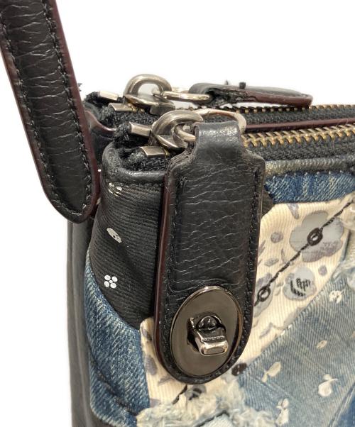 COACH（コーチ）COACH (コーチ) キャニオン キルトデニム クロスボディ インディゴ×ブラックの古着・服飾アイテム