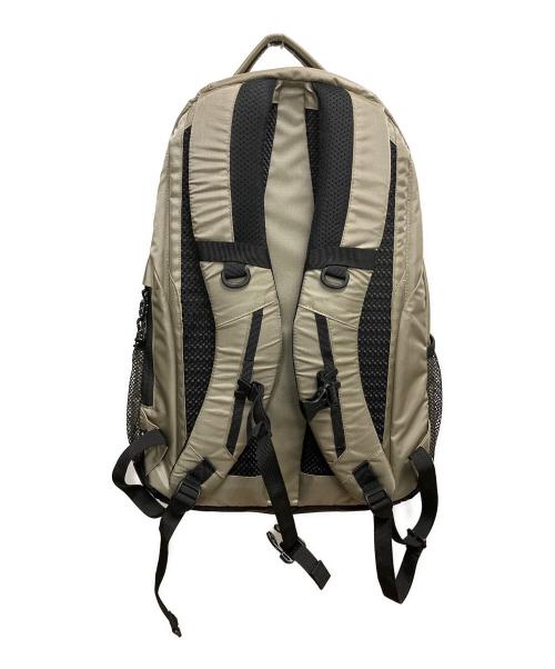Columbia（コロンビア）Columbia (コロンビア) パナシーア30L バックパック ベージュの古着・服飾アイテム