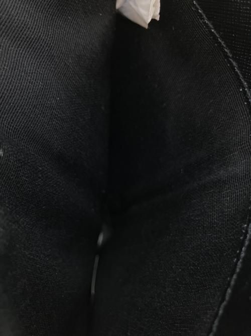 MARC JACOBS（マークジェイコブス）MARC JACOBS (マークジェイコブス) SNAPSHOT 2つ折り財布 ブラックの古着・服飾アイテム