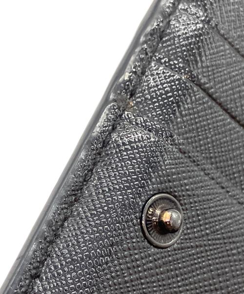 MARC JACOBS（マークジェイコブス）MARC JACOBS (マークジェイコブス) SNAPSHOT 2つ折り財布 ブラックの古着・服飾アイテム