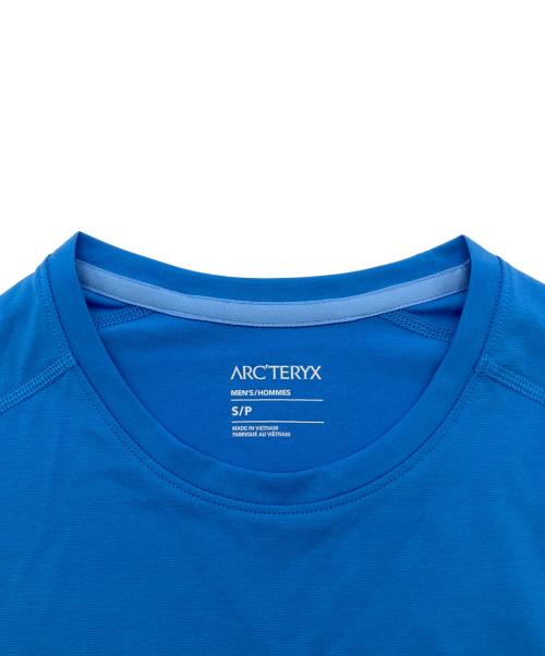 ARC'TERYX（アークテリクス）ARC'TERYX (アークテリクス) MOTUS SL CREW SS MEN’S トレーニングウェア スカイブルー サイズ:SIZE Sの古着・服飾アイテム