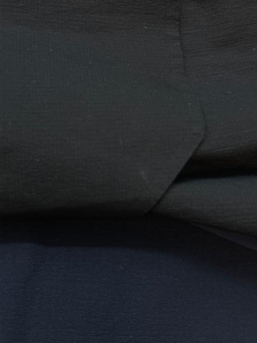on（オン）on (オン) トレーニングウェア ナイロンジャケット ブラック×ネイビー サイズ:SIZE Mの古着・服飾アイテム