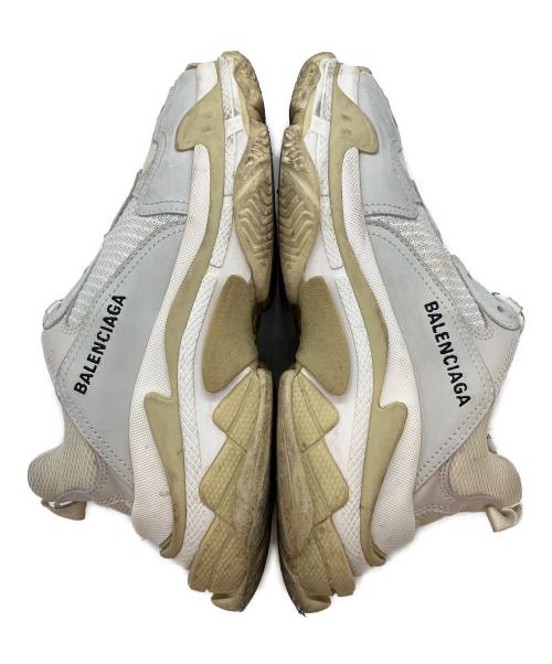 BALENCIAGA（バレンシアガ）BALENCIAGA (バレンシアガ) TRIPLE S ローカットスニーカー ホワイト サイズ:SIZE 26.5cmの古着・服飾アイテム