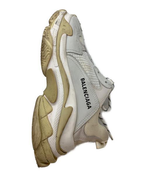 BALENCIAGA（バレンシアガ）BALENCIAGA (バレンシアガ) TRIPLE S ローカットスニーカー ホワイト サイズ:SIZE 26.5cmの古着・服飾アイテム