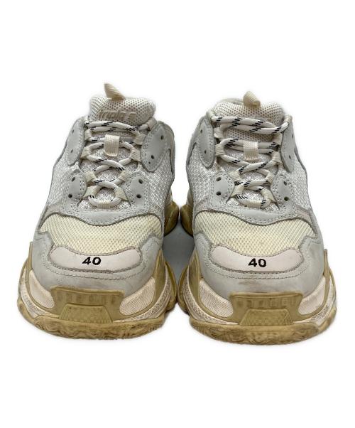 BALENCIAGA（バレンシアガ）BALENCIAGA (バレンシアガ) TRIPLE S ローカットスニーカー ホワイト サイズ:SIZE 26.5cmの古着・服飾アイテム