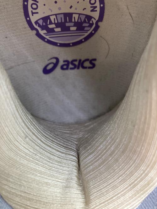 asics（アシックス）asics (アシックス) GEL-KAYANO 32 TOKYO ランニングシューズ ベージュ×グレー サイズ:SIZE 28.5cmの古着・服飾アイテム