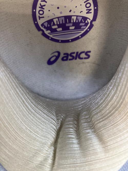asics（アシックス）asics (アシックス) GEL-KAYANO 32 TOKYO ランニングシューズ ベージュ×グレー サイズ:SIZE 28.5cmの古着・服飾アイテム