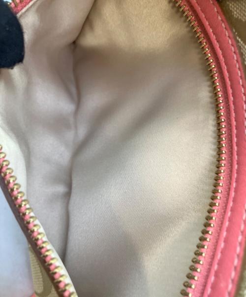 COACH（コーチ）COACH (コーチ) シグネチャー　ショルダーバッグ ベージュの古着・服飾アイテム