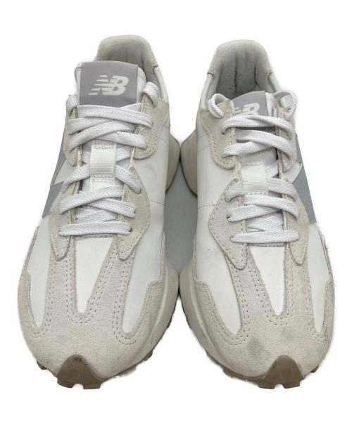 NEW BALANCE（ニューバランス）NEW BALANCE (ニューバランス) ローカットスニーカー アイボリー×グレー サイズ:SIZE 24cmの古着・服飾アイテム