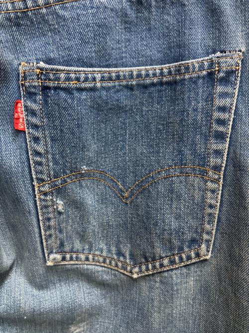 LEVI'S（リーバイス）LEVI'S (リーバイス) デニムパンツ インディゴ サイズ:31×34(表記)の古着・服飾アイテム