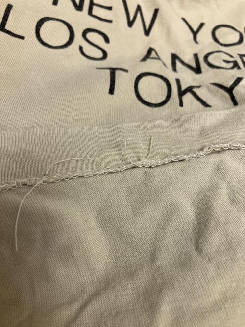 stussy（ステューシー）stussy (ステューシー) ワールドツアーT 半袖Tシャツ ベージュ サイズ:SIZE Lの古着・服飾アイテム