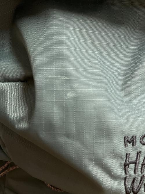 MOUNTAIN HARD WEAR（マウンテンハードウェア）MOUNTAIN HARD WEAR (マウンテンハードウェア) PCT 55 バックパック グリーンの古着・服飾アイテム