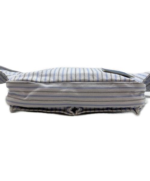 PORTER（ポーター）PORTER (ポーター) ブルーストライプ　WAIST BAG スカイブルーの古着・服飾アイテム