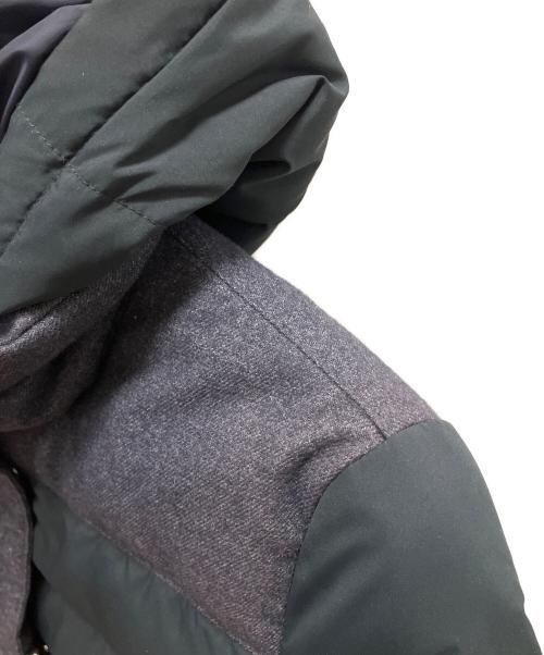 EA7 EMPORIO ARMANI（EA7 エンポリオアルマーニ）EA7 EMPORIO ARMANI (EA7 エンポリオアルマーニ) ダウンジャケット グレー サイズ:SIZE Sの古着・服飾アイテム