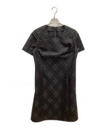 BURBERRY LONDON（バーバリーロンドン）の古着「半袖ワンピース」｜ブラック