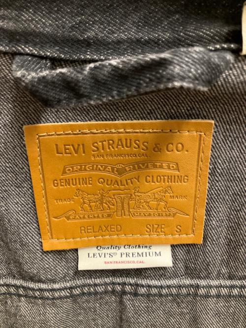 LEVI'S（リーバイス）LEVI'S (リーバイス) TYPEⅢ リラックスフィットトラッカージャケット デニムジャケット ブラック サイズ:SIZE Sの古着・服飾アイテム
