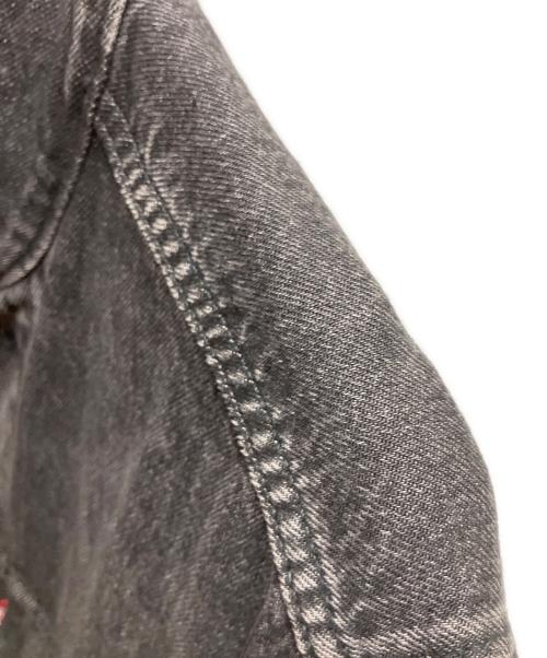 LEVI'S（リーバイス）LEVI'S (リーバイス) TYPEⅢ リラックスフィットトラッカージャケット デニムジャケット ブラック サイズ:SIZE Sの古着・服飾アイテム