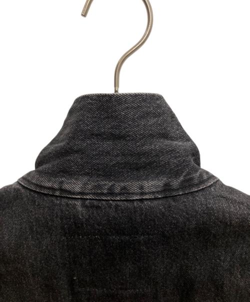 LEVI'S（リーバイス）LEVI'S (リーバイス) TYPEⅢ リラックスフィットトラッカージャケット デニムジャケット ブラック サイズ:SIZE Sの古着・服飾アイテム