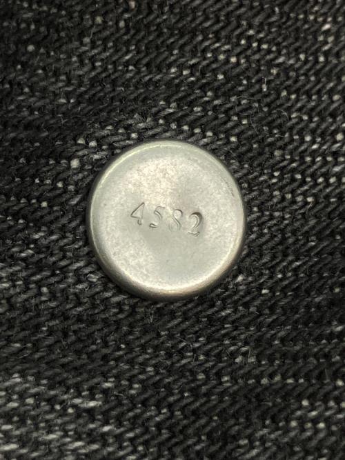 LEVI'S（リーバイス）LEVI'S (リーバイス) TYPEⅢ リラックスフィットトラッカージャケット デニムジャケット ブラック サイズ:SIZE Sの古着・服飾アイテム