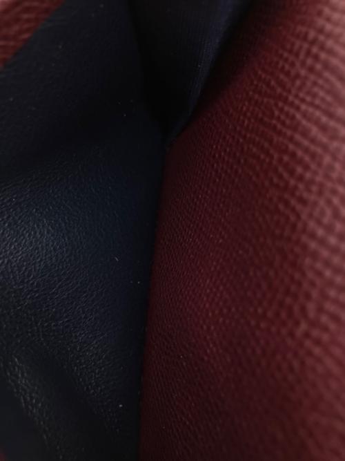 BVLGARI（ブルガリ）BVLGARI (ブルガリ) カードケース ワインレッドの古着・服飾アイテム